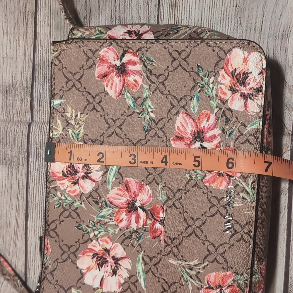 Nine West Coated Canvas Ligh Brown With Pink Floral Pattern Crossbody Bag - Picture 15 of 16